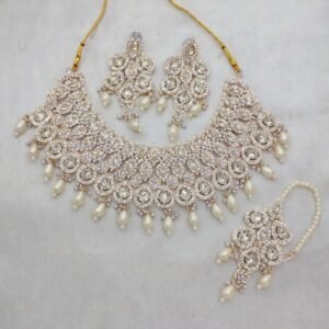 Ivory Radiance Bridal Kundan Set